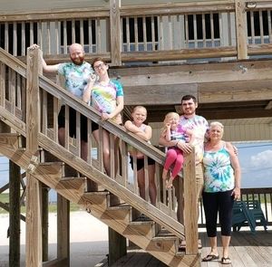 Meet your Posher, Pam